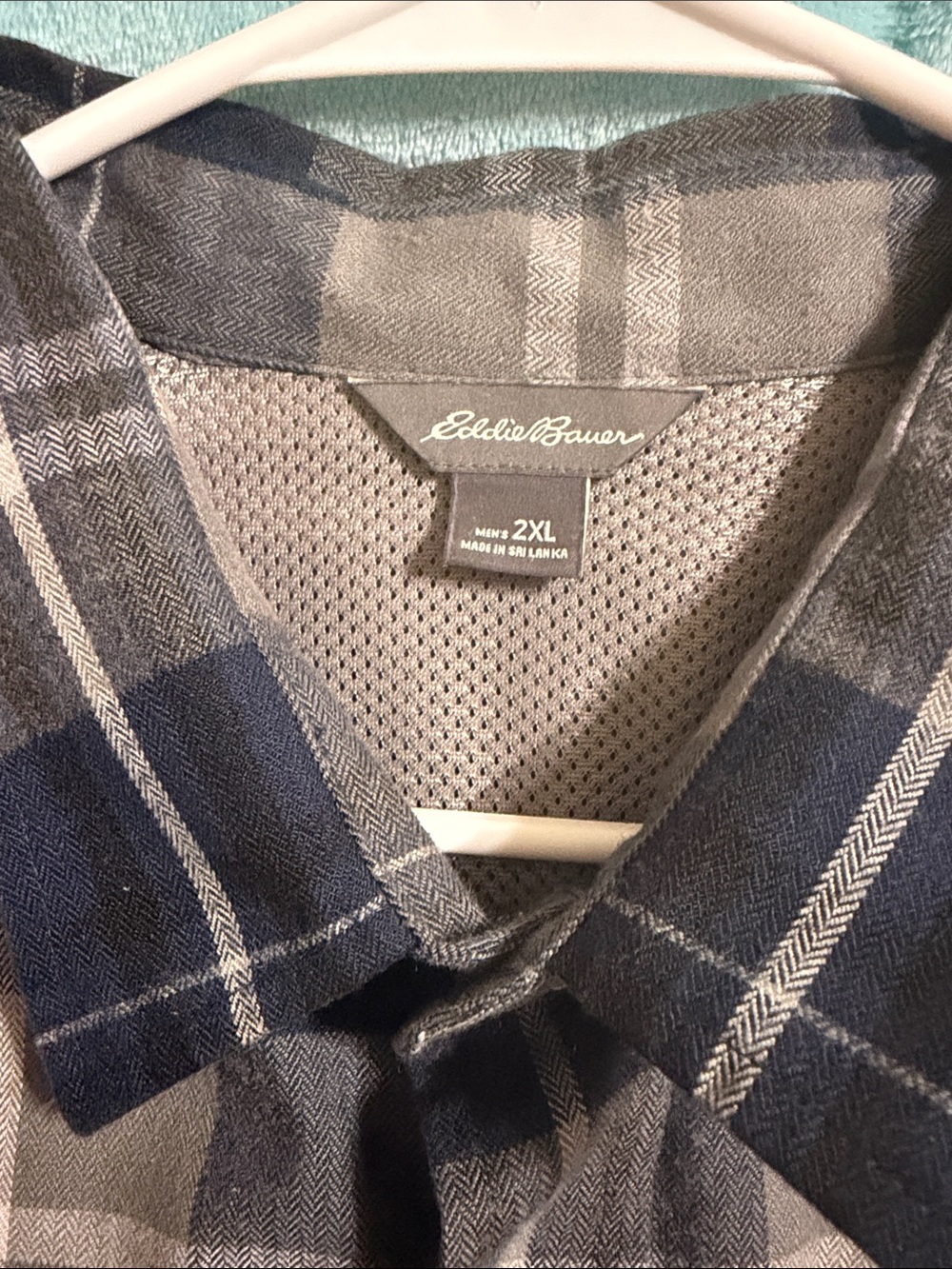 Eddie Bauer Men's Plaid Shirt Jacket in Gray and Navy